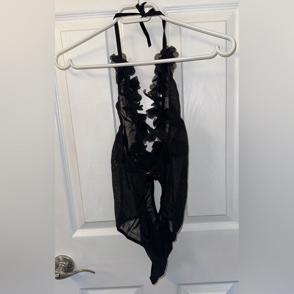 🖤FINAL SALE🖤 Belle-et-Bonbon Petal Noir Bodysuit from Wolf & Badger Size S - Picture 7 of 7